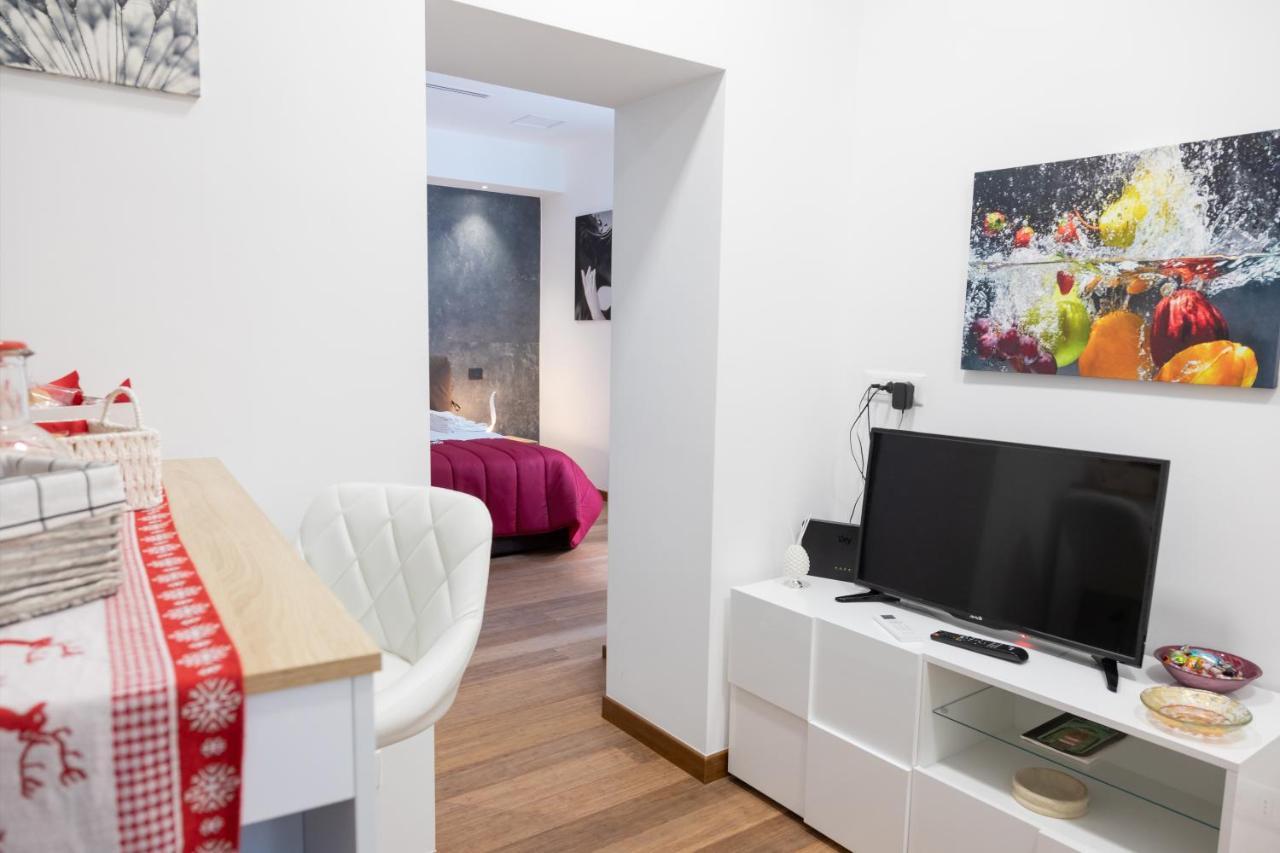 Eutuxia Appartement Tarente Buitenkant foto